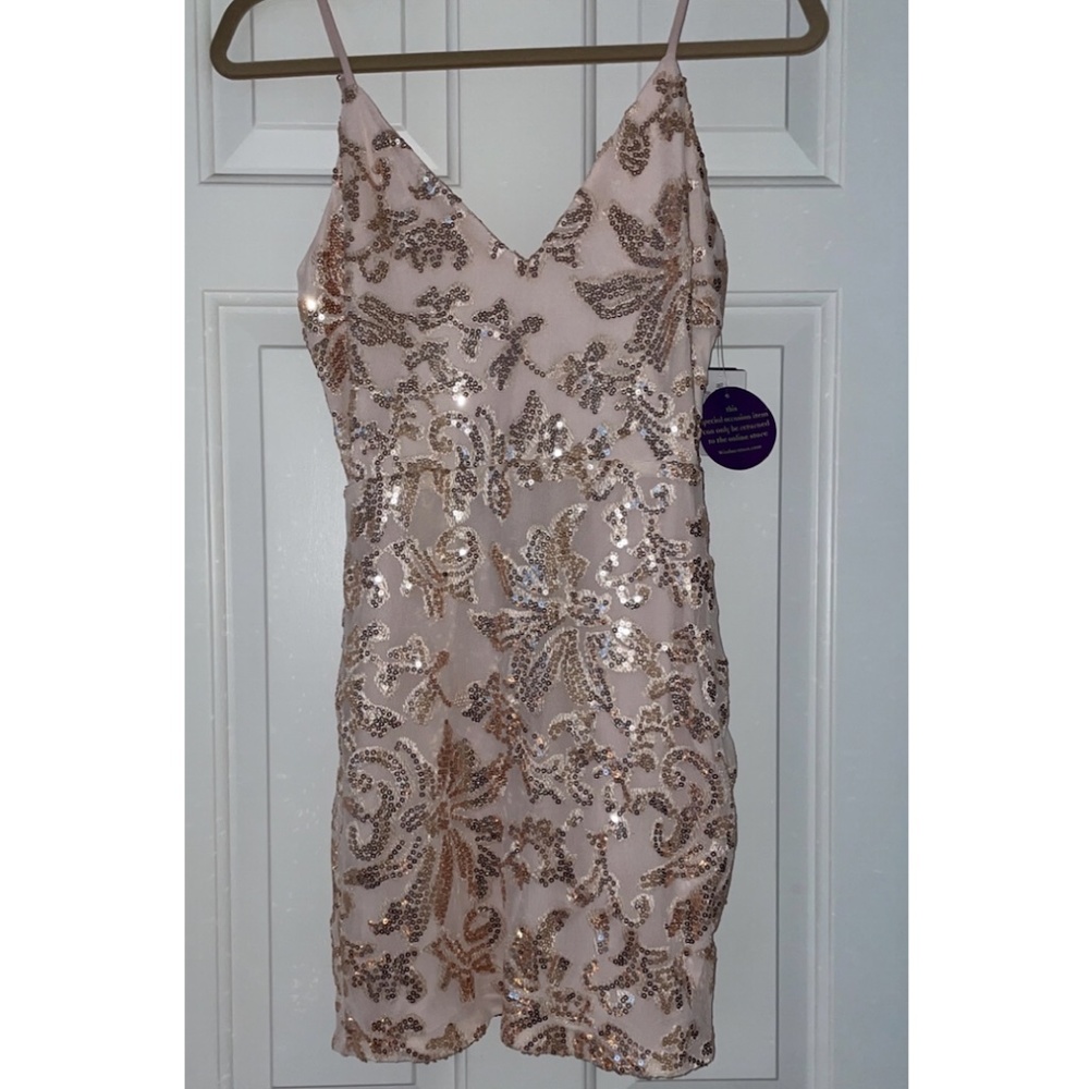 NWT Windsor Sparkly Sequin Blush Pink Mini Dress Size S